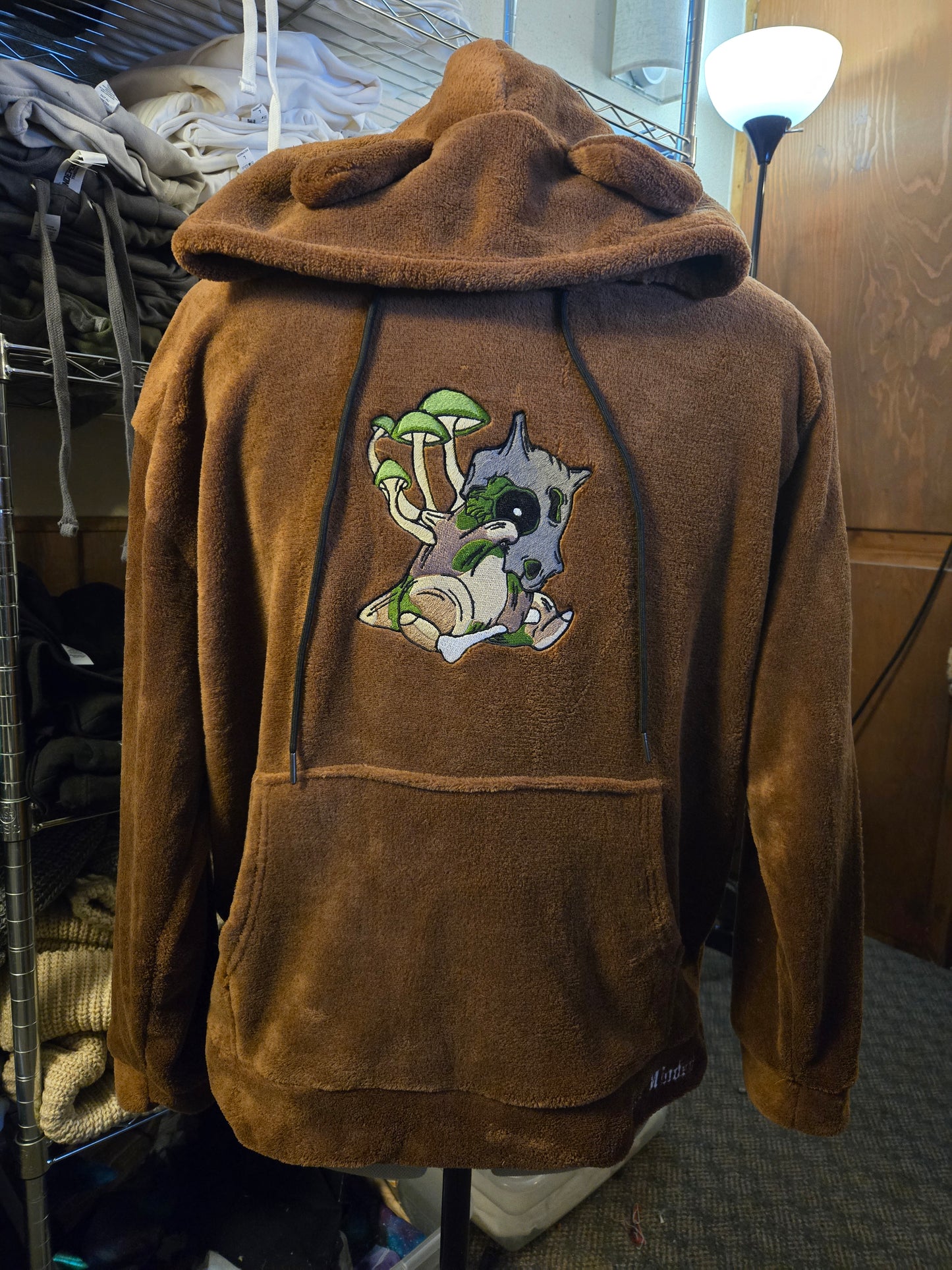 OMM 1/14/25 - L - Brown Cursebone fluffy hoodie with ears - 1039